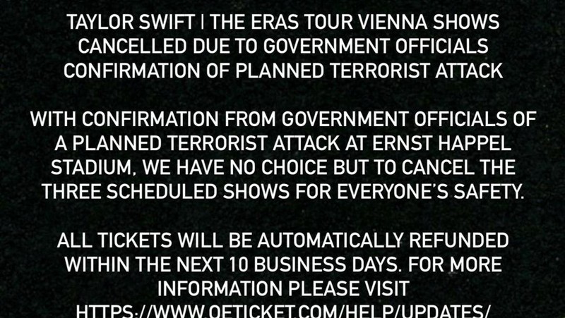Suasana di luar stadion Happel setelah tiga konser Taylor Swift minggu ini dibatalkan setelah pemerintah mengonfirmasi rencana serangan di stadion di Wina, Austria, 8 Agustus 2024. (REUTERS/Elisabeth Mandl)