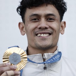 Profil Veddriq Leonardo: Peraih Emas Olimpiade Pertama Panjat Tebing