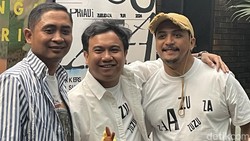 Perjalanan Sal Priadi Bersama Tur ZUZUZAZA 2024