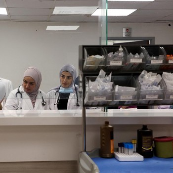 Perang Baru Mengintai, Tenaga Medis Lebanon Bersiap Diserang Israel