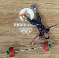 Sejarah! RI Raih Medali Emas Olimpiade Pertama dari Angkat Besi