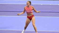 Foto: Atlet Lompat Galah Model Only Fans, Viral Twerking Usai Menang Olimpiade