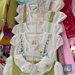 Duh! Banjir Baju Anak Impor China Tanpa SNI di Tanah Abang
