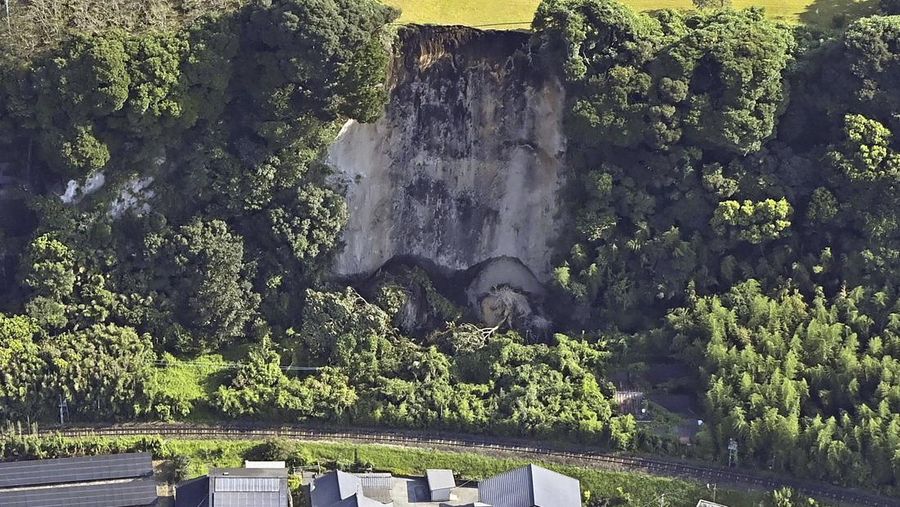 Gempa guncang Jepang di Shibushi, prefektur Kagoshima, Jepang selatan, Jumat, 9 Agustus 2024. (AP/)