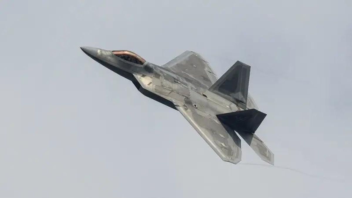 Jet Tempur Italia Terkena Serangan saat Houthi Gempur Pangkalan Udara Saudi