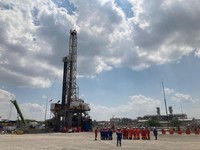Produksi Minyak 13 Ribu Barel Infil Clastic Blok Cepu Resmi Mengalir..