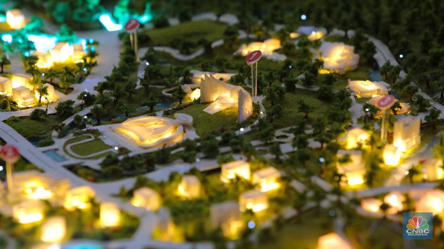 Pameran bersama Arsip Kepresidenan di Galeri Emiria Soenassa, Taman Ismail Marzuki (TIM), Jakarta, Jumat (9/8/2024). (CNBC Indonesia/Faisal Rahman)