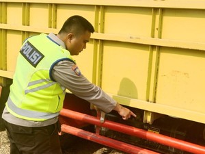 Liwon Tewas dalam Kecelakaan Beruntun di Musi Rawas