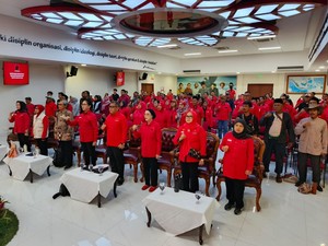 PDIP Gelar Seminar Bersama Pemulung dan Pencinta Alam Peringati HKAN