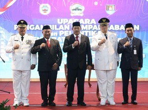 Sujarwanto Dilantik Jadi Pj Bupati Pati, Arief Irwanto Pj Bupati Cilacap