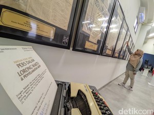 Hari Terakhir Pameran Pers Dalam Lorong Waktu di Kota Lama Semarang