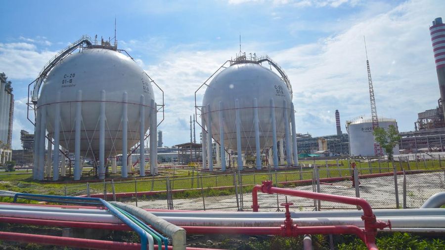 Kilang atau Refinery Development Master Plan (RDMP) Balikpapan, Kalimantan Timur milik PT Kilang Pertamina Internasional (KPI), Minggu (11/8/2024). (Dokumentasi: Kementerian ESDM)