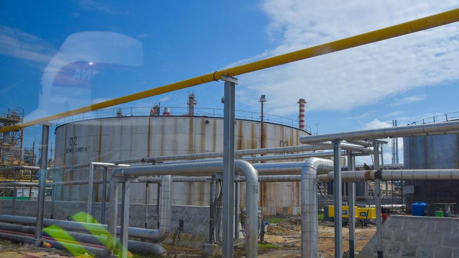 Kilang atau Refinery Development Master Plan (RDMP) Balikpapan, Kalimantan Timur milik PT Kilang Pertamina Internasional (KPI), Minggu (11/8/2024). (Dokumentasi: Kementerian ESDM)
