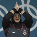 Aksi Lifter Nurul Akmal di Angkat Besi Olimpiade Paris 2024