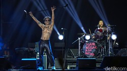Blak-blakan Slank Pernah Lakukan Direct License Sebelum Ada LMK