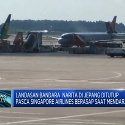 Video: Pesawat Singapore Airlines Berasap Saat Mendarat di Tokyo