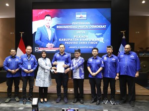 Ipuk-Mujiono Terima Rekom dari Partai Demokrat Maju di Pilbup Banyuwangi
