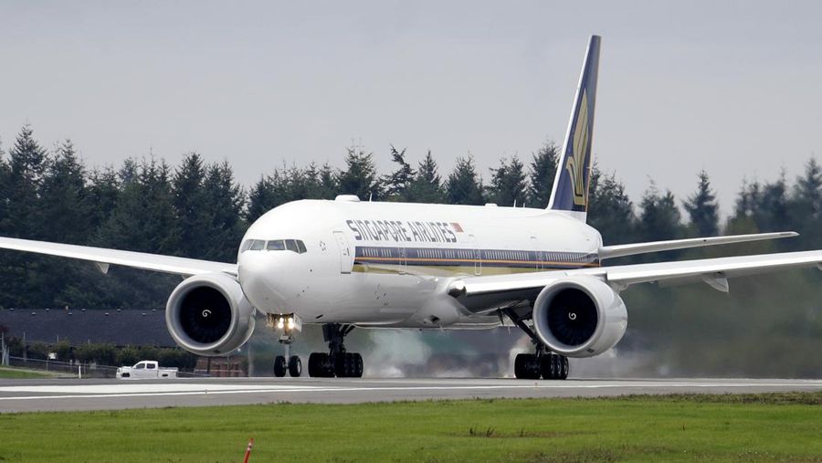 Pesawat Singapore Airlines. (AP Photo/Elaine Thompson/File Foto)