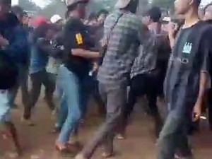 Sepakbola Tarkam di Cianjur Ricuh, 2 Kelompok Pendukung Bentrok