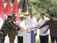Jokowi Groundbreaking 4 Proyek Baru Di IKN, Nilainya Rp 4,9 Triliun