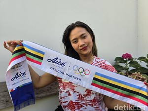 Olimpiade 2024: Kisah Riza dan Jersey Gregoria yang Dijahit