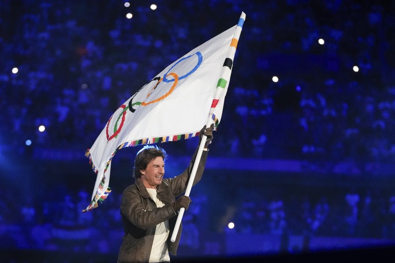 Kembang api menandakan berakhirnya upacara penutupan Olimpiade Musim Panas 2024 yang berlangsung di Stade de France, Senin, 12 Agustus 2024, di Saint-Denis, Prancis. Kembang api menandakan berakhirnya upacara penutupan Olimpiade Musim Panas 2024 yang berlangsung di Stade de France, Senin, 12 Agustus 2024, di Saint-Denis, Prancis. (AP Photo/Alessandra Tarantino)