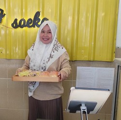 Manfaatkan KUR, Warung Soeka Sukses Jadi Bakery Favorit di Sumenep