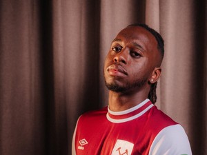 Resmi! Aaron Wan-Bissaka Tinggalkan MU Menuju West Ham
