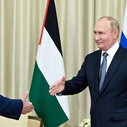 Detik-Detik Putin Temui Mahmoud Abbas, Rusia Terjun di Perang Arab?