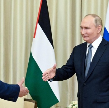 Detik-Detik Putin Temui Mahmoud Abbas, Rusia Terjun di Perang Arab?