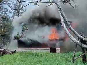Kebakaran Hanguskan Perpustakaan Sekolah Al-Kitab di Puncak, Polisi Selidiki