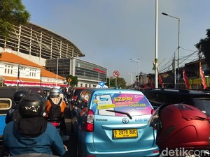 Lalin Sekitar Stasiun Manggarai Jaksel Macet Imbas Kebakaran
