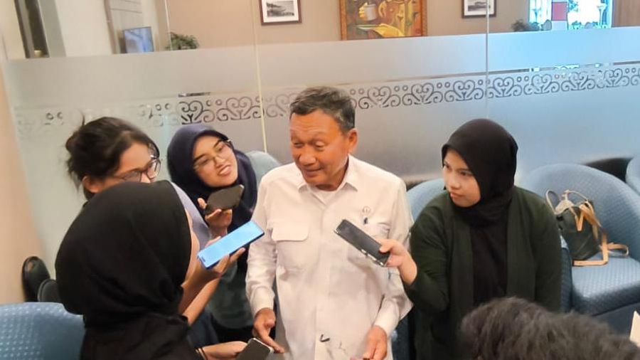 Menteri ESDM Arifin Tasrif ditemui di Bandara Internasional Sultan Aji Muhammad Sulaiman Sepinggan (BPN), Balikpapan, Kalimantan Timur, Selasa (13/8/2024). (Dok. Kementerian ESDM)