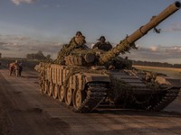 Detik-Detik Tank-Tank Tempur Ukraina Serbu Rusia, Kuasai Wilayah Putin