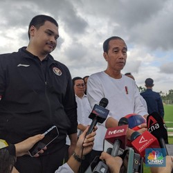 Catat! Jokowi Jamin Posisi Airlangga Sebagai Menko Perekonomian