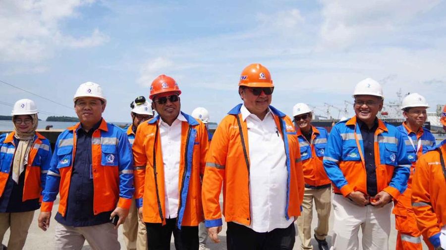 Menteri Koordinator Bidang Perekonomian Airlangga Hartarto, dalam Kunjungan Kerja ke PT Pupuk Kalimantan Timur (Pupuk Kaltim), di Kota Bontang, Provinsi Kalimantan Timur, Selasa (13/08/2024). (Dok. Kemenkoperekonomian)