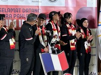 Agenda Hari Ini Kamis 15 Agustus: Arak-Arakan Olimpiade - Pameran Buku