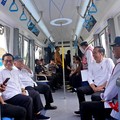 Potret Jokowi Full Senyum saat Jajal Kereta Otonom China di IKN