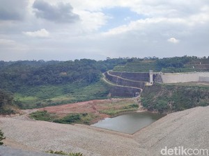 Pengisian Air Bendungan Leuwikeris Butuh Waktu 2 Bulan Sampai Penuh
