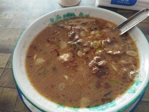 Pilihan Kuliner Halal buat Dicoba di Toraja: Coto Makassar