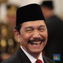 Sebut OTT KPK Kampungan, Luhut: Sangat Buruk Bagi Citra Kita!