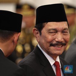Bawa Rombongan, Luhut Sambangi Kantor Menko Airlangga