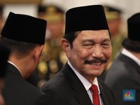 Bawa Rombongan, Luhut Sambangi Kantor Menko Airlangga