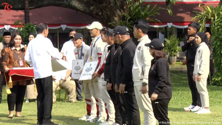 Presiden Jokowi Terima Atlet Olimpiade XXXIII Paris, Halaman Tengah Istana Merdeka,15/8/2024. (Tangkapan layar Youtube Setpres RI)