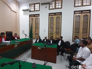 Putusan Tak Siap, Sidang Vonis Dugaan Korupsi APD COVID-19 Kadinkes Sumut Ditunda