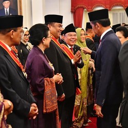 Jokowi Sebut Makan Bergizi Gratis Masuk RAPBN 2025, Ini Reaksi Dasco