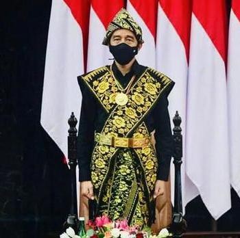 Potret Pakaian Adat Jokowi di Pidato Kenegaraan Sidang MPR 2019-2024