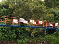 BRI Bantu Mobilitas Warga Lewat Pembangunan Jembatan Gantung