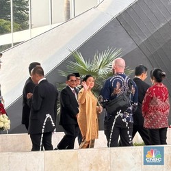 Bahlil Datangi Sidang Tahunan MPR RI, Pakai Dasi Kuning