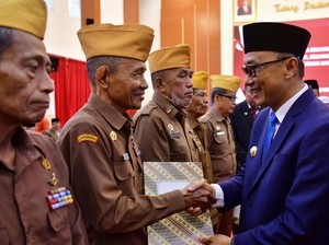 Pj Gubernur Sulsel Ajak Pemuda Teladani Perjuangan Pahlawan Raih Kemerdekaan
